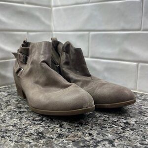 Lauren Blackwell Stylish Brown Ankle Boots size 9.5